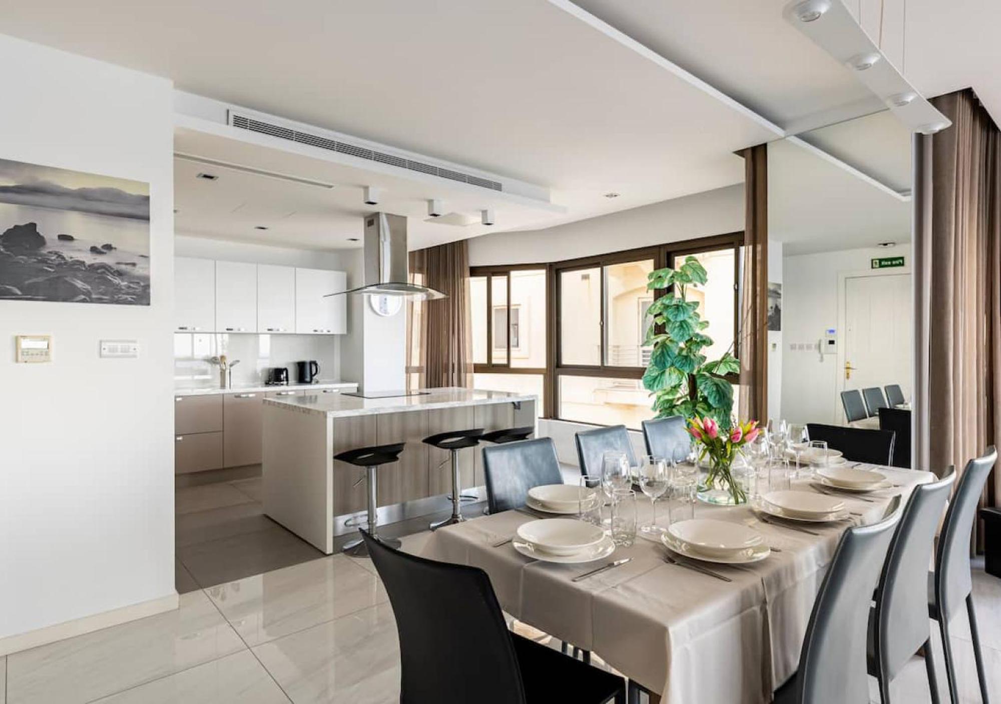 Sea View Luxury Haven Living & 3Bedrooms Seafront Sliema Esterno foto